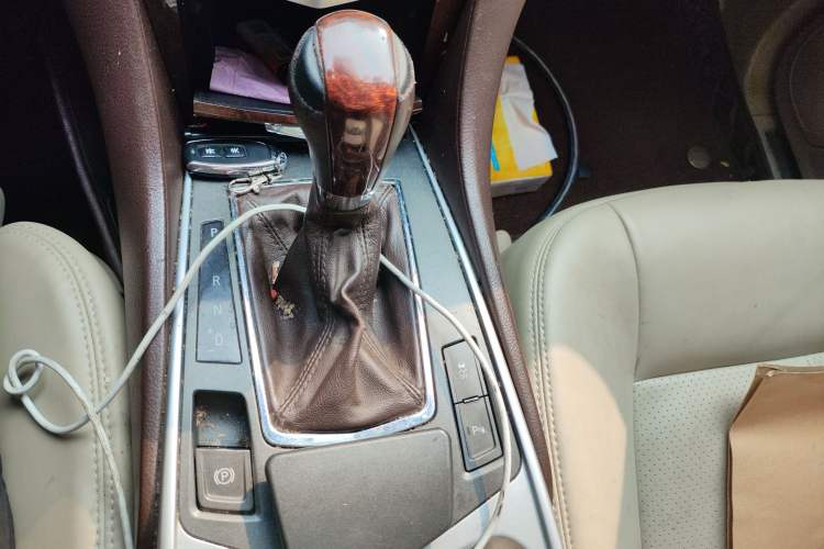 Used Cadillac SRX 2010 3.0L Flagship Edition