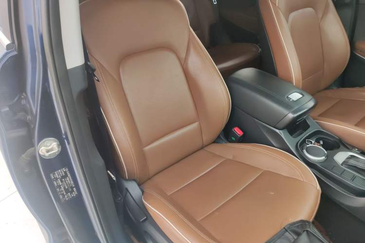 Used Hyundai Santa Fe 2017 2.0T Automatic All-Wheel Drive Smart 7-Seater
