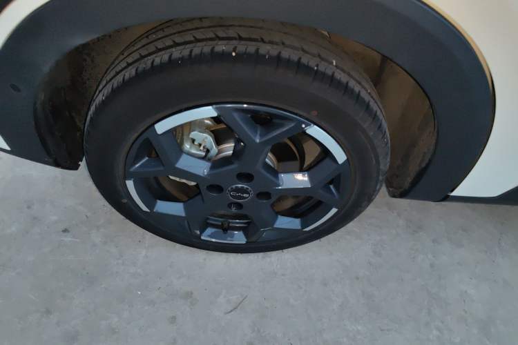 Used BYD Seagull 2025 Smart Drive Version 305 km Freedom Edition Right Rear Wheel Hub