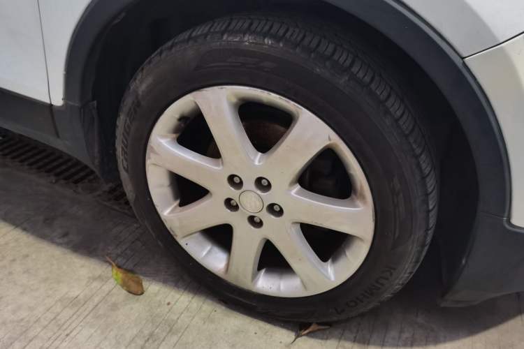 Used Buick Encore 2015 1.4T Automatic Two-Wheel Drive Urban Elite Version Right Front Wheel Hub