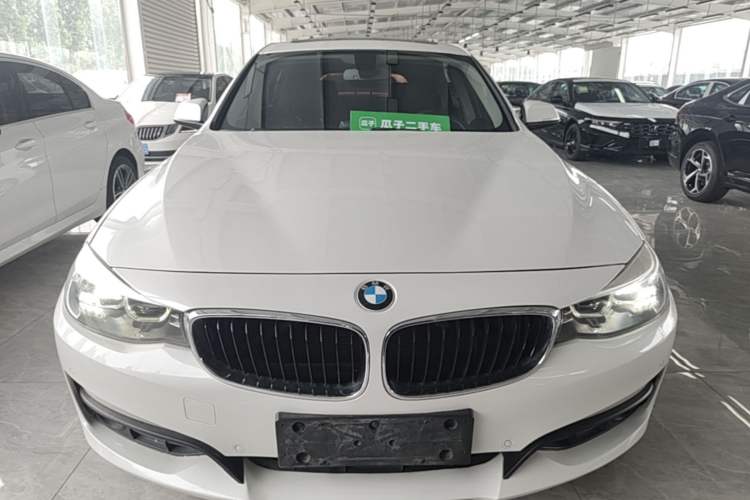 Used BMW 3 Series GT 2018 320i Sport Edition
