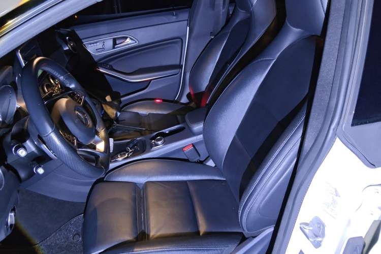 Used Mercedes-Benz CLA 2016 CLA 260 4MATIC
