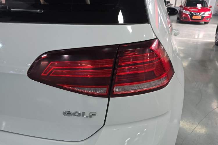 Used Volkswagen Golf 2019 1.6L Automatic Comfort Model China V Standard