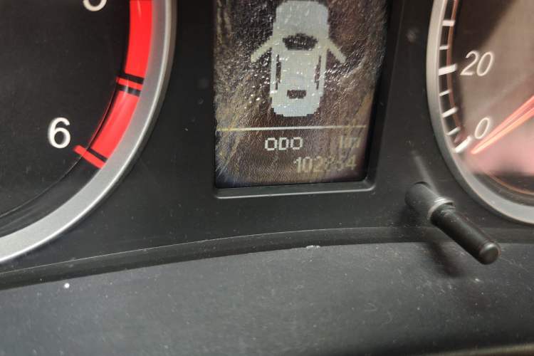 Used Haval H5 Classic 2012 ZhiZun Edition Green & Quiet 2.0T Manual 4x4 Comfort Model