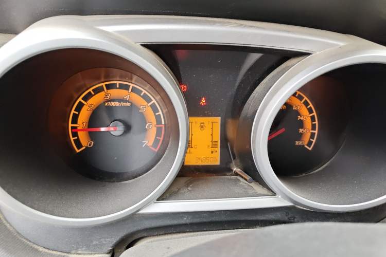 Used CHANGAN KAICHENG Ounuo S 2014 1.5L Base Version
