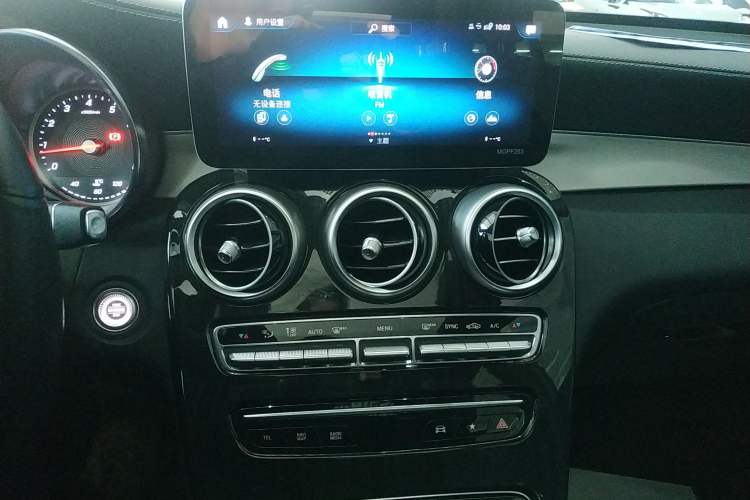 Used Mercedes-Benz GLC 2020 GLC 260 L 4MATIC Dynamic Model