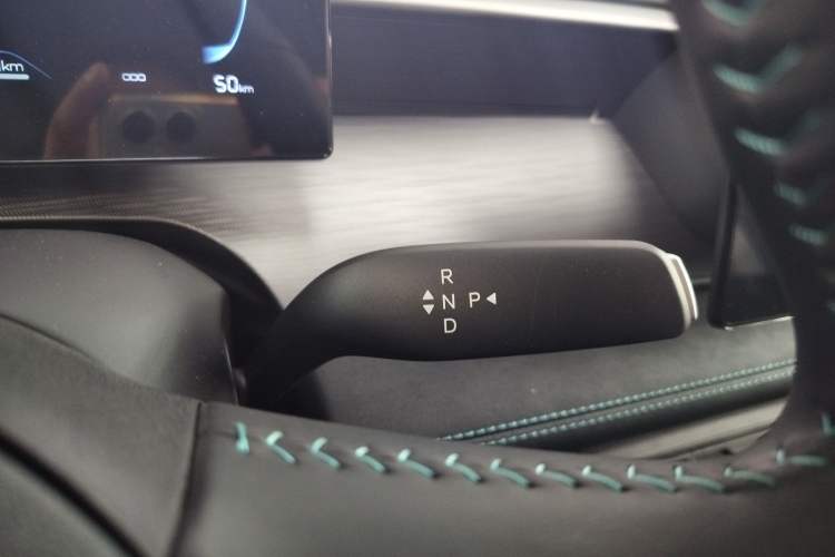 Used BYD Seal 05 DM-i 2026 DM-i 128KM Luxury Edition Gear Lever