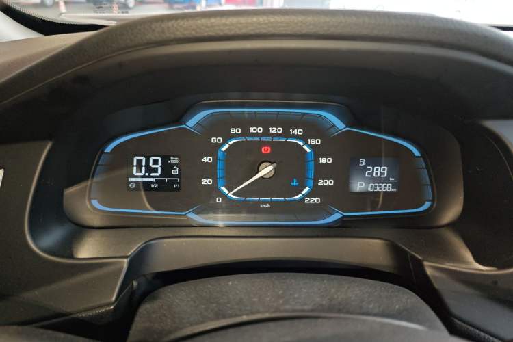 Used Roewe 360 2015 1.5L Automatic Luxury Edition Instrument Cluster