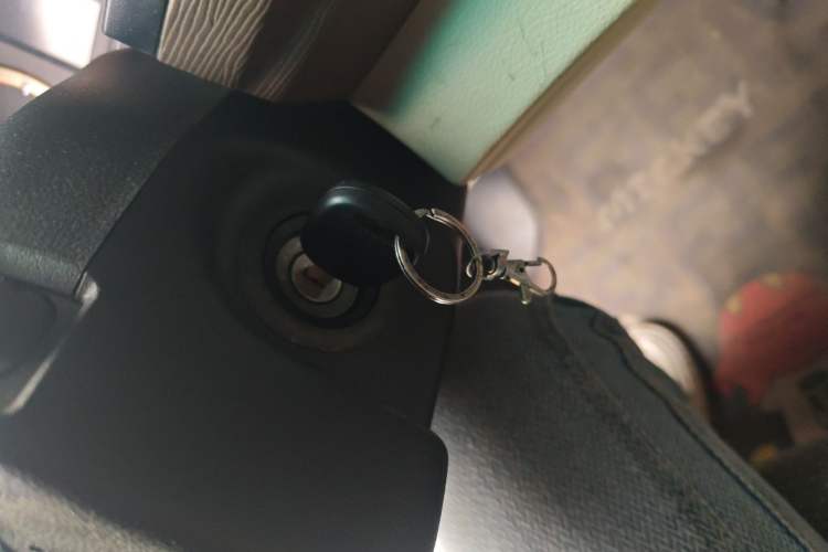 Used FORTHING Lingzhi 2019 V3 1.6L 2-Seat Standard Model China VI