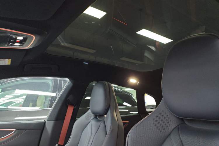 Used Zeekr 001 2026 Model 103° Rear-Drive Max Version Headliner