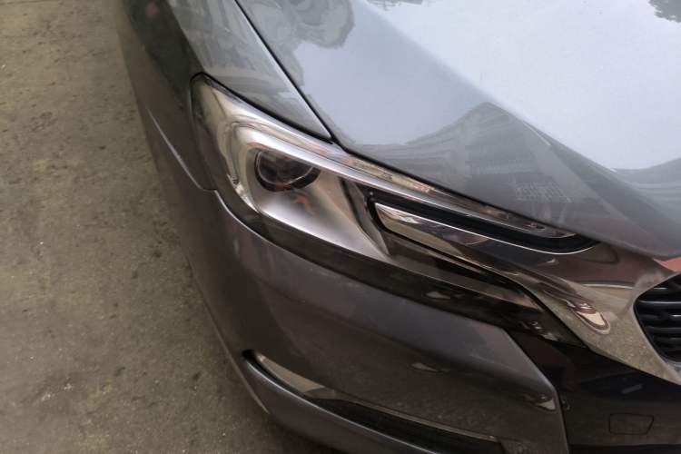 Used DS 5LS 2014 1.8L automatic Comfort version VTi140
