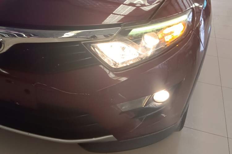 Used Soueast DX7 2017 1.5T Automatic Luxury Model
