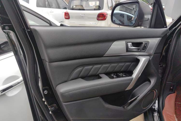 Used Haval H2 2014 1.5T Manual Two-Wheel Drive Elite Edition