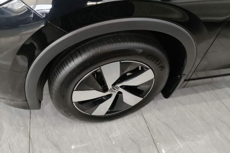 Used Volkswagen Tiguan L 2024 PRO 330TSI Two-Wheel Drive Smart Drive Edition
