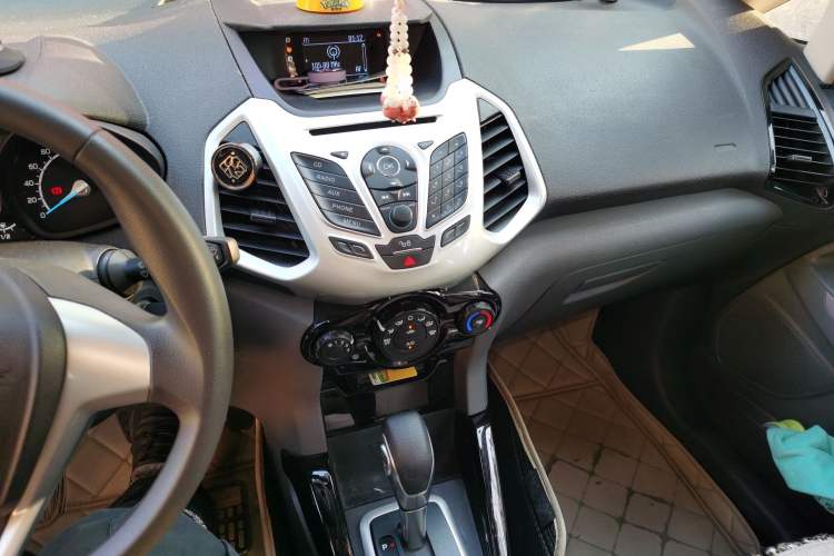 Used Ford EcoSport 2013 1.5L Automatic Fashion Model
