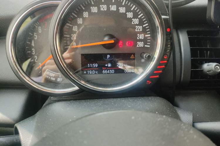 Used MINI 2014 1.2T ONE+