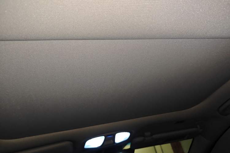 Used Hyundai Sonata 2013 2.4L Automatic Luxury Version China IV Standard
