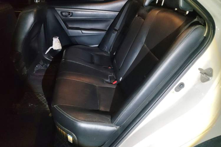 Used Toyota Corolla 2017 Revised Dual-Engine 1.8L E-CVT Elite Edition