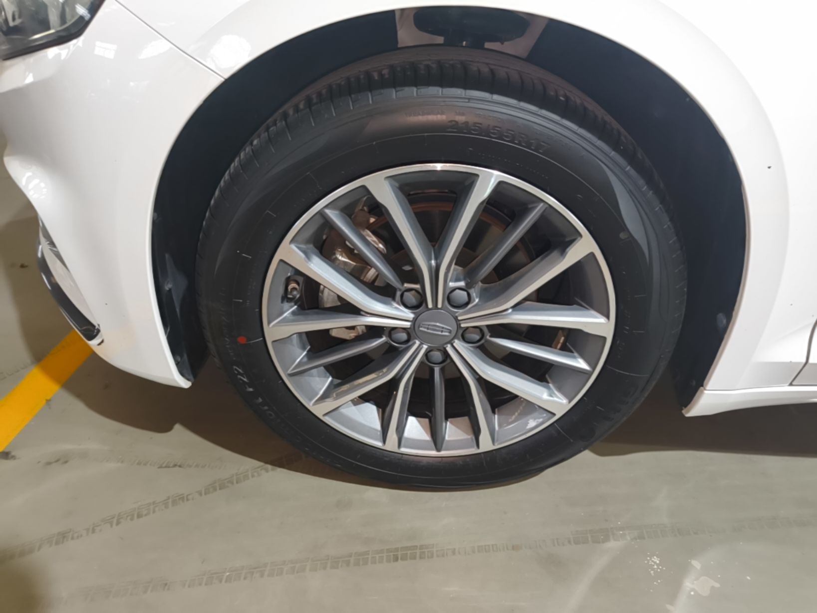 Geely Auto Preface 2023 1.5TD Fuyao Version — снимка 10