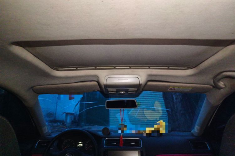 Used Volkswagen Sagitar 2014 Revised Version 1.6L Automatic Comfort Edition Headliner