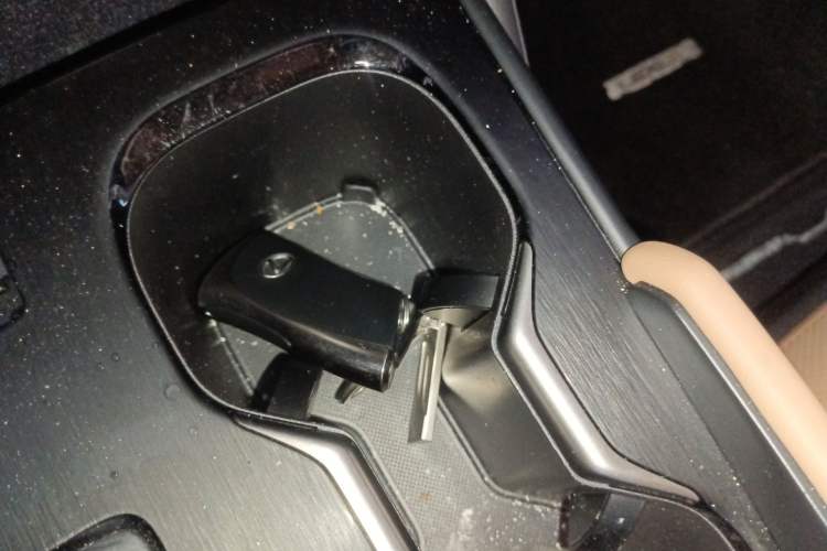 Used Lexus ES 2022 200 Excellence Edition
