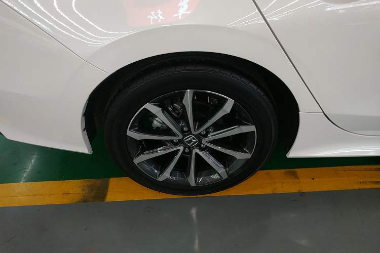 Used Honda Integra 2023 240TURBO CVT Luxury Edition Right Rear Wheel Hub