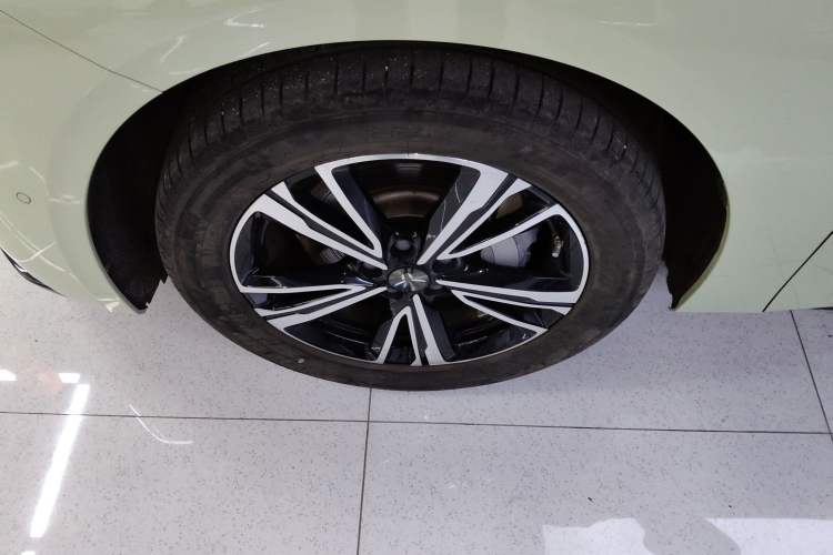 Used Hongqi EH7 2024 690 Pro Left Front Wheel Hub