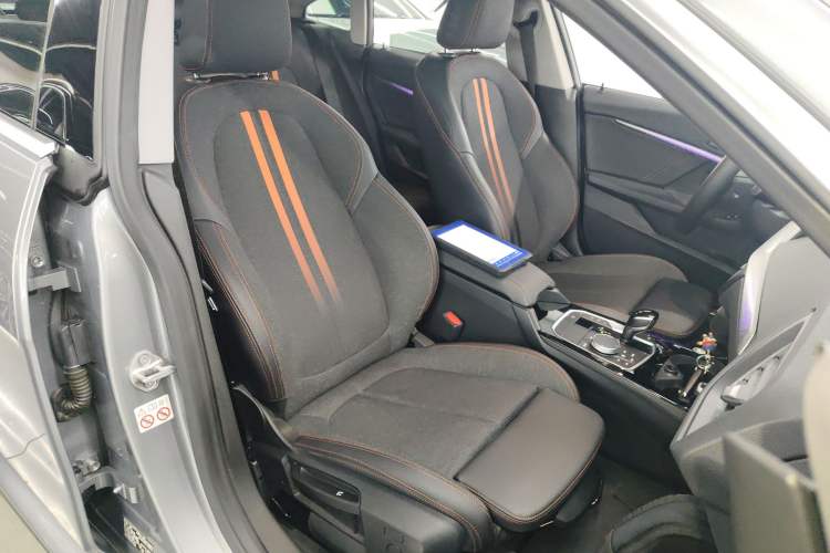 Used BMW 2 Series 2021 225i 4-Door Coupe M Sport Package Right Front Seat