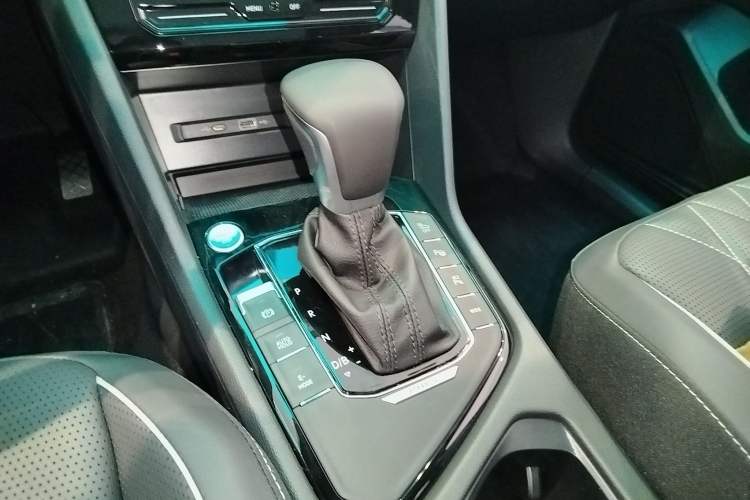 Used Volkswagen Tiguan L New Energy 2023 430 PHEV Plug-in Hybrid Prestige Edition
