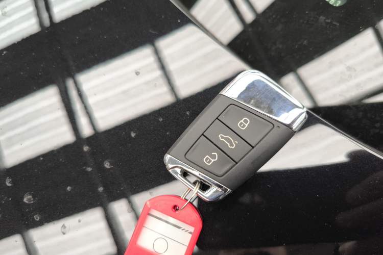 Used Volkswagen Magotan 2018 330TSI DSG Luxury Model
