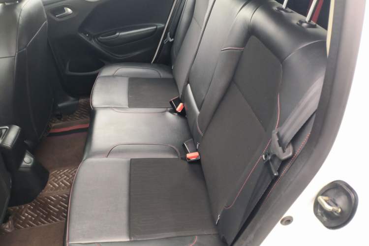 Used Citroen C3-XR 2015 1.6L Manual Pioneer Model