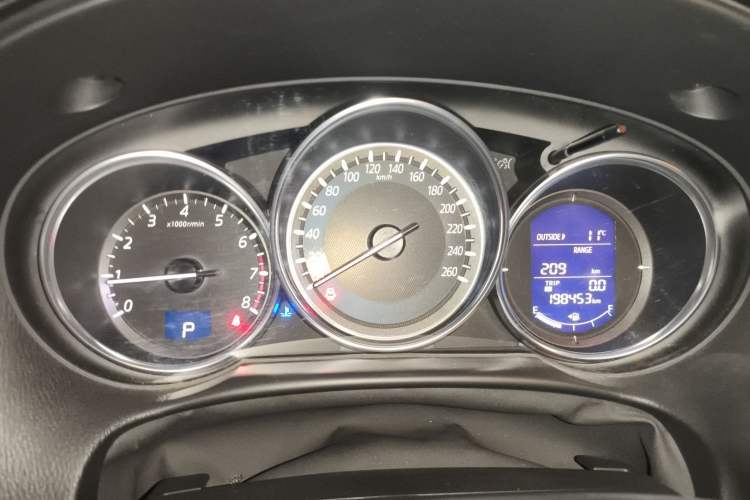 Used Mazda CX-5 2015 2.0L Automatic Two-Wheel Drive Urban Version