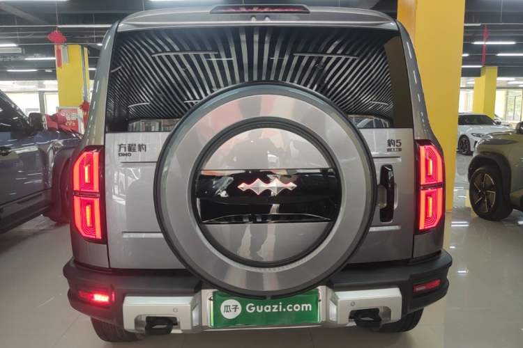 Used Formula Leopard 5 2023 Explore Edition Rear