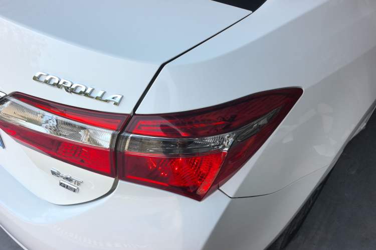 Used Toyota Corolla 2017 Revised Version 1.2T S-CVT GL-i
