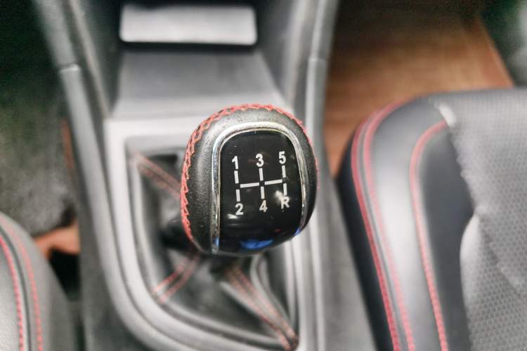 Used Chery Arrizo 5 2016 1.5L Manual Lingchao Edition Gear Lever