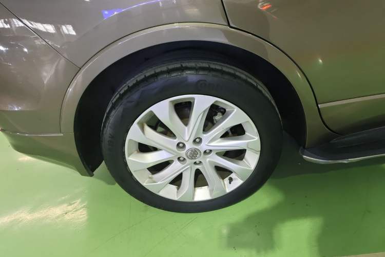 Used Buick Envision 2014 28T All-Wheel-Drive Versatile Sports Flagship Edition
