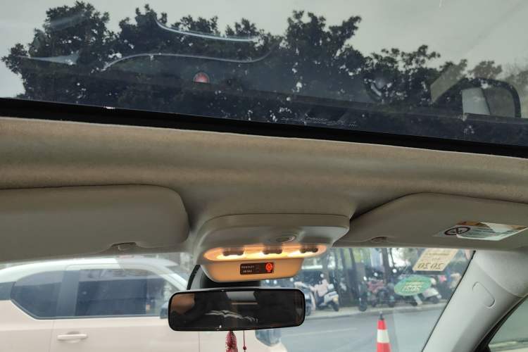 Used smart fortwo 2018 1.0L 52kW Hardtop Passion Edition China V Standard Headliner