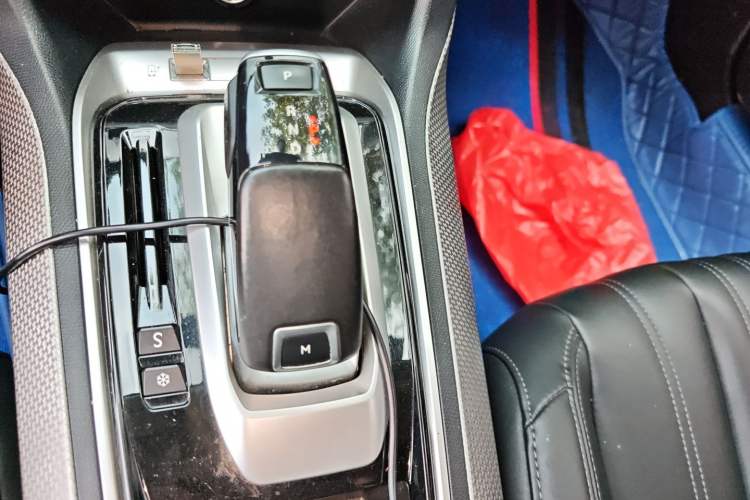 Used Peugeot 408 2019 230THP Automatic Luxury Edition China VI Standard
