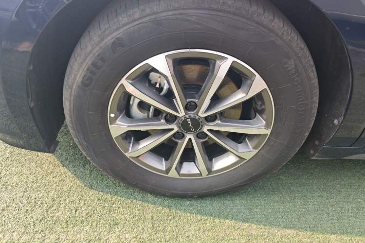 Used BYD Destroyer 05 2024 HONOR Edition DM-i 55KM Luxury Model
