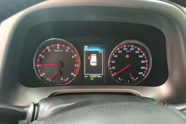 Used Toyota RAV4 2016 2.0L CVT 4x4 New Edition China V Standard
