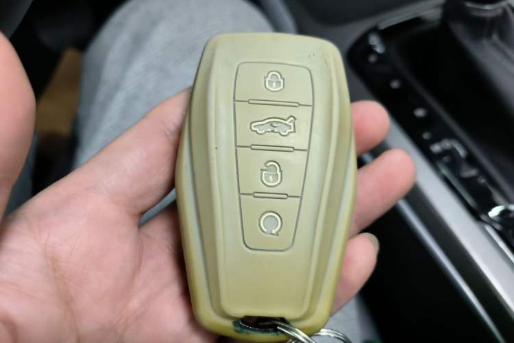 Used Geely Auto Emgrand 2022 4th Generation 1.5L CVT Flagship Model
