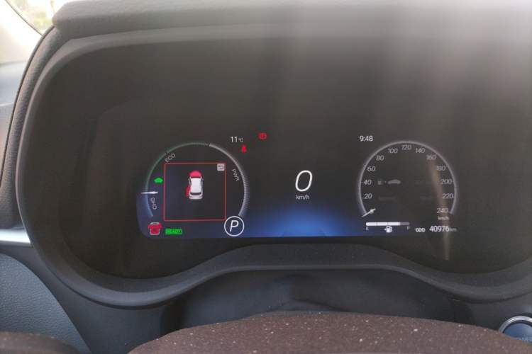 Used Toyota SIENNA 2021 2.5L Hybrid Platinum Edition Instrument Cluster