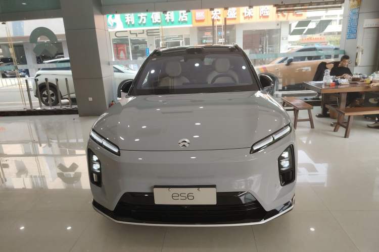 Used Nio ES6 2025 75 kWh Front