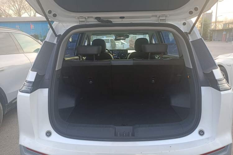 Used AION Y 2023 Plus 510 Smart Edition
