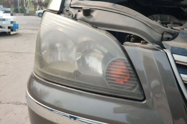 Used FORTHING Lingzhi 2014 M3 1.6L 7-seater Standard Model
