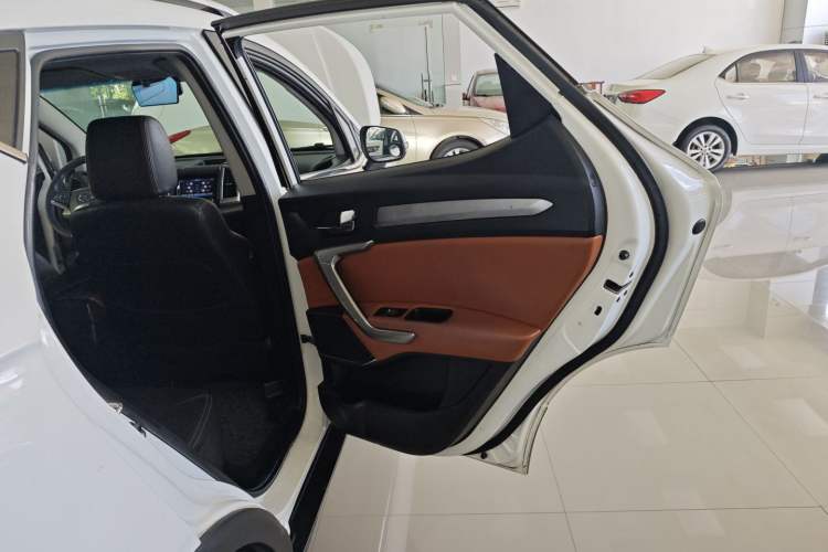 Used JAC Refine S3 2014 1.5L CVT Luxury Version