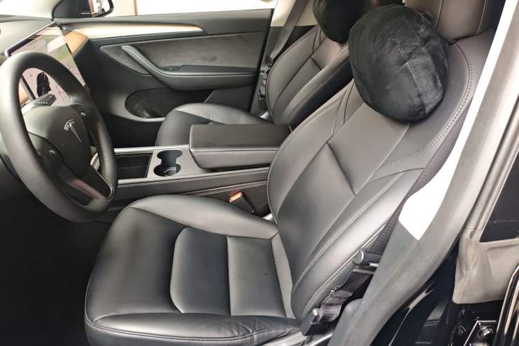 Used Tesla Model Y 2021 Standard Range Rear-Wheel Drive Version Left Front Seat