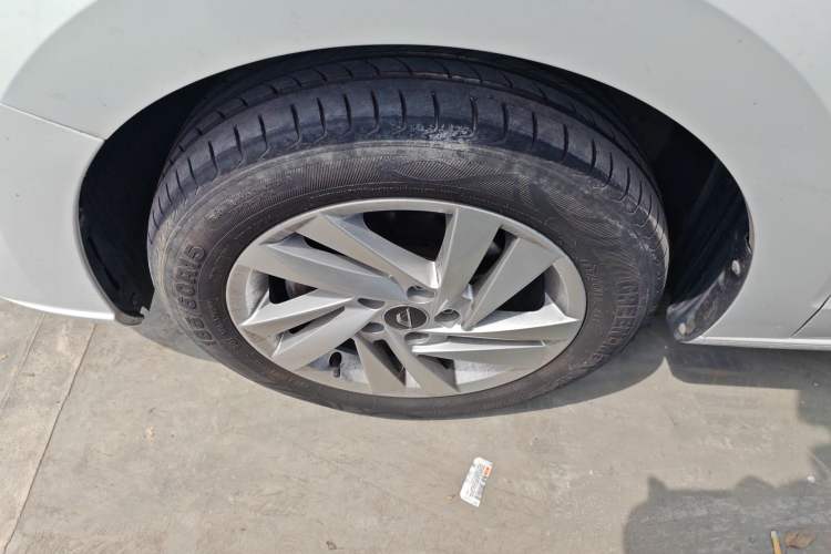 Used Jetta VA3 2019 1.5L Automatic Enjoyment Edition Exterior 4