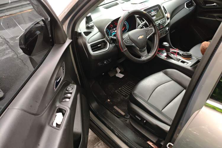 Used Chevrolet Equinox 2017 535T Automatic YuJie Edition Driver Seat