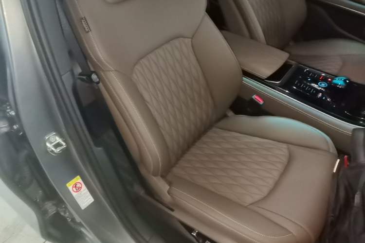 Used BYD Han 2023 EV Champion Edition 506KM Front-Wheel-Drive Premium Model